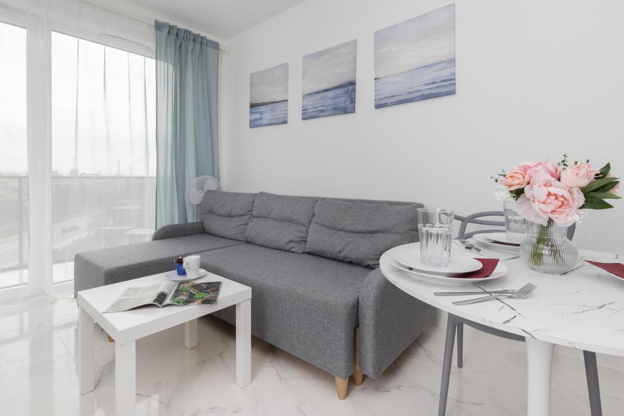 Gdynia Nasypowa Apartments With Parking By Noclegi Renters 外观 照片