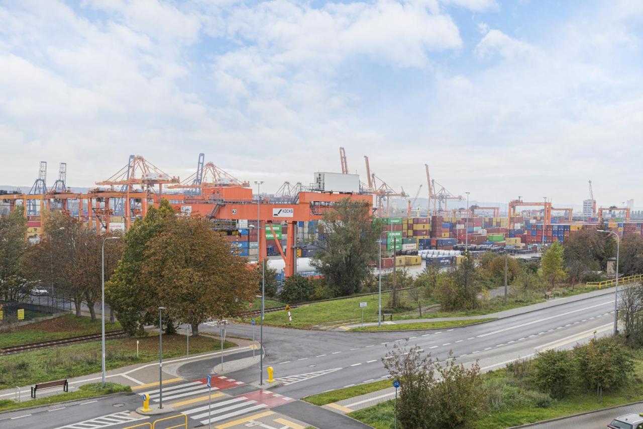 Gdynia Nasypowa Apartments With Parking By Noclegi Renters 外观 照片