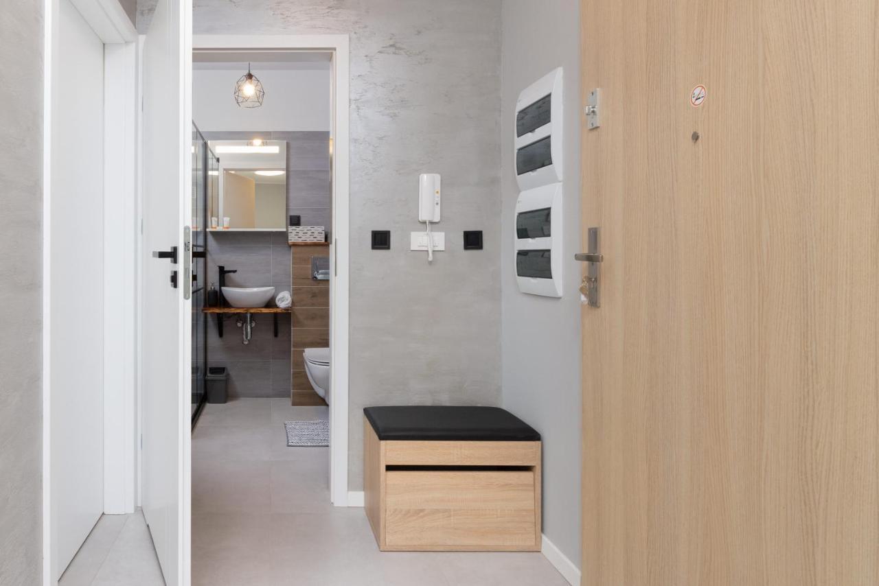 Gdynia Nasypowa Apartments With Parking By Noclegi Renters 外观 照片