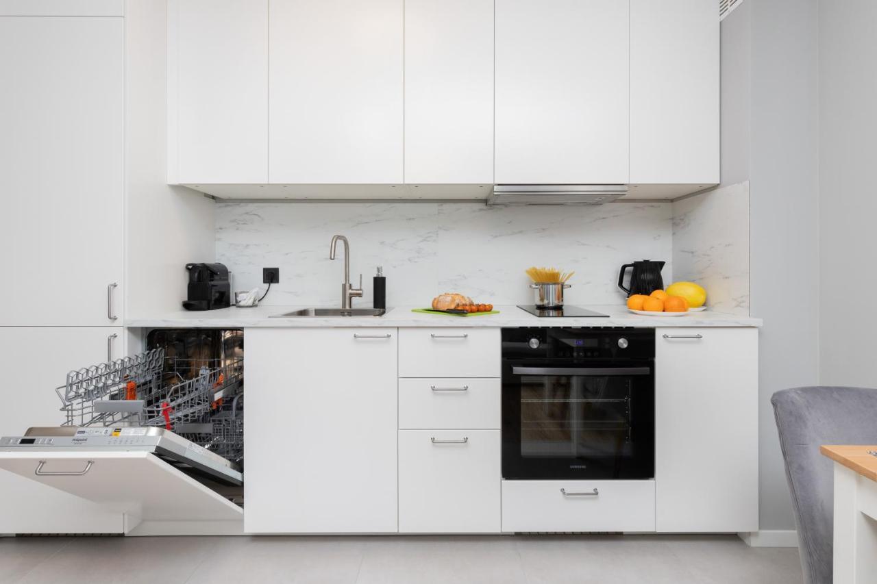 Gdynia Nasypowa Apartments With Parking By Noclegi Renters 外观 照片