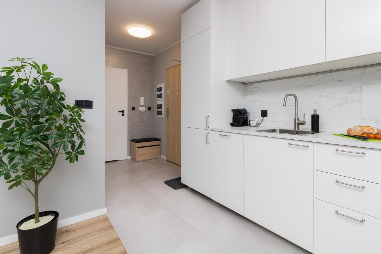 Gdynia Nasypowa Apartments With Parking By Noclegi Renters 外观 照片
